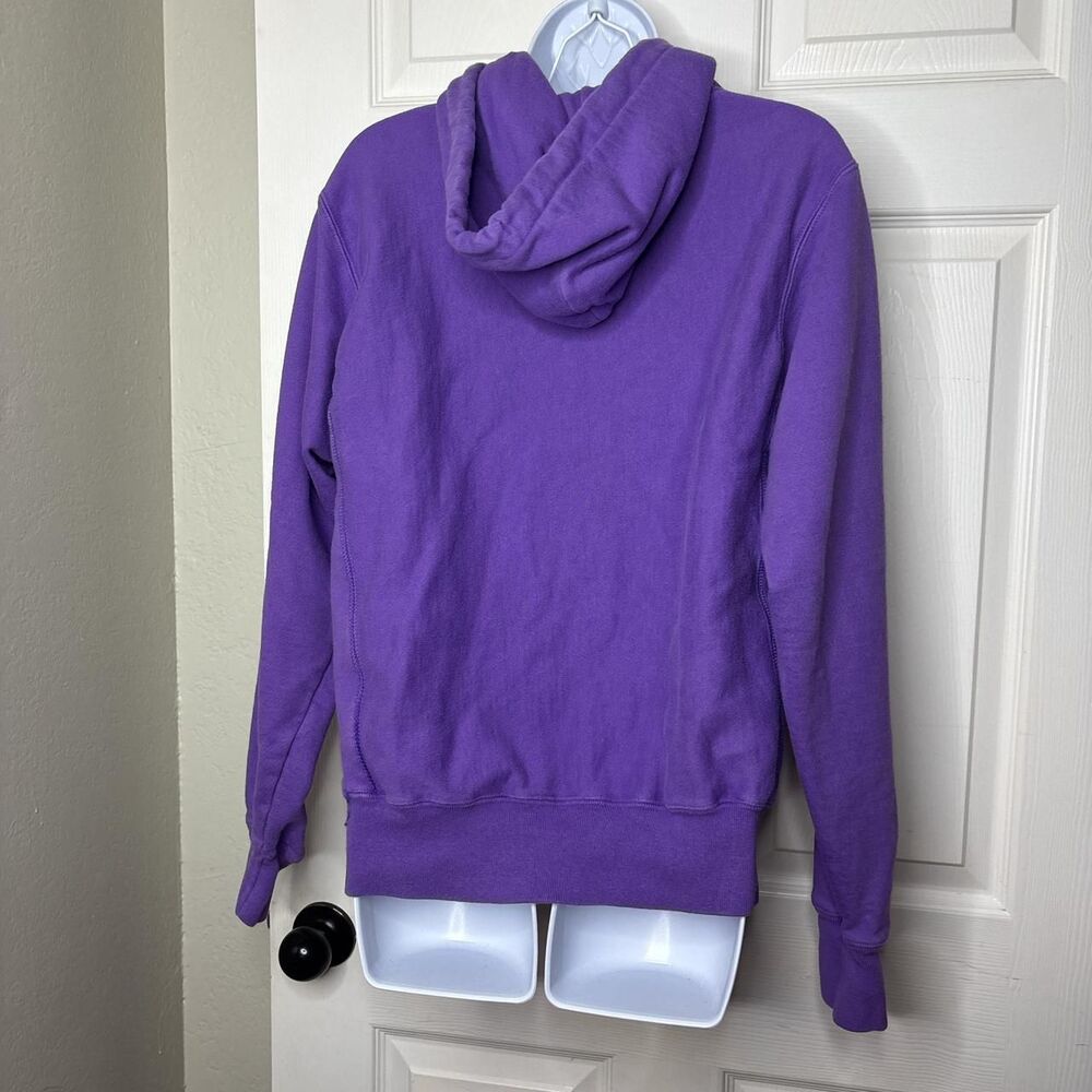 Champion Small Reverse Weave Purple Hoodie – Oversized Fit Embroidered Logo - Picture 5 of 7